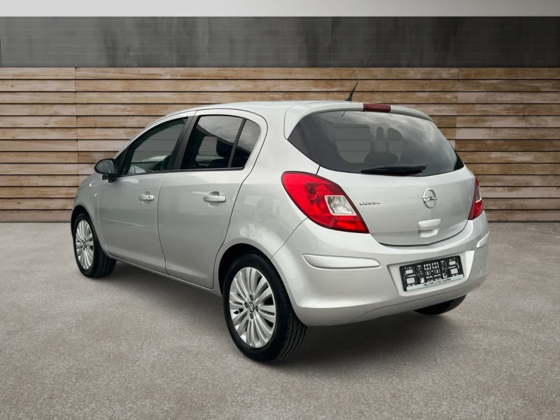 Opel Corsa 1.2i ГАЗОВ ИНЖЕКЦИОН  COSMO, снимка 4 - Автомобили и джипове - 50306022