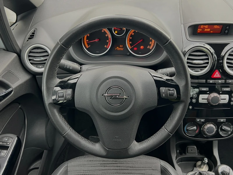 Opel Corsa 1.2i ГАЗОВ ИНЖЕКЦИОН  COSMO, снимка 8 - Автомобили и джипове - 50306022