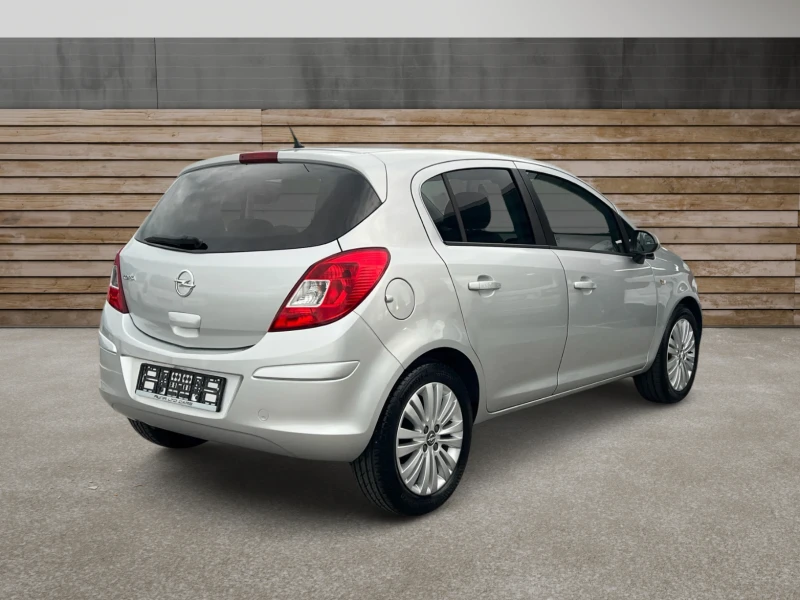Opel Corsa 1.2i ГАЗОВ ИНЖЕКЦИОН  COSMO, снимка 6 - Автомобили и джипове - 50306022