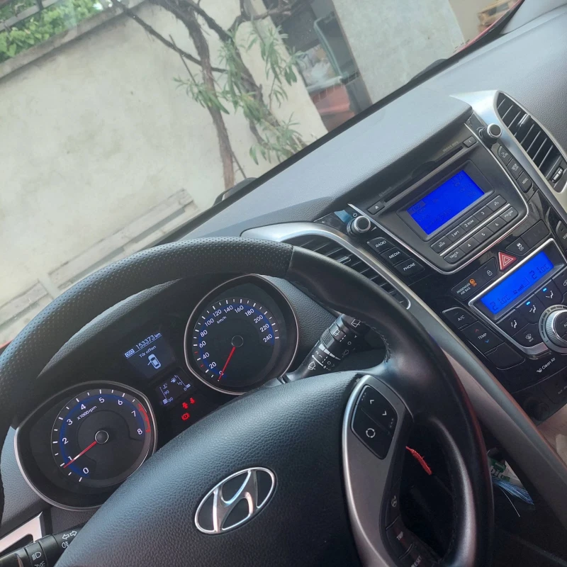 Hyundai I30 1, 4 ГАЗ, снимка 6 - Автомобили и джипове - 50353349