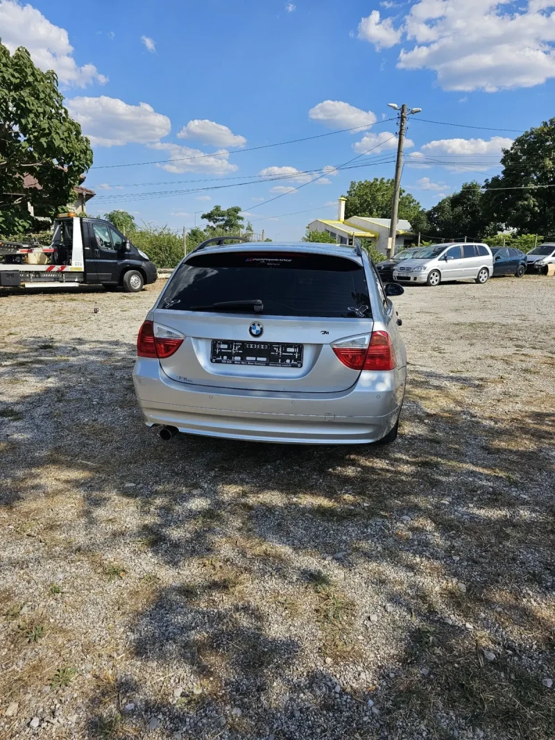 BMW 320 2.0 I Лизинг , снимка 2 - Автомобили и джипове - 51361134