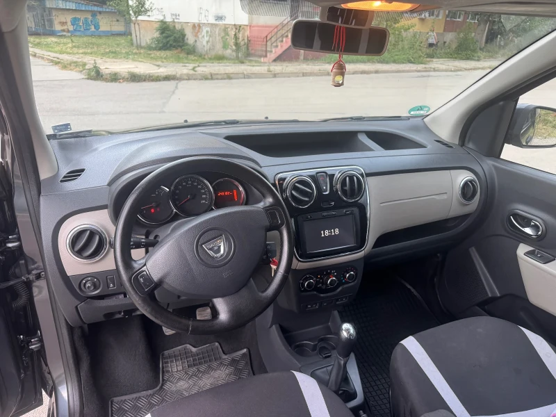 Dacia Dokker 1.5 tdci, снимка 15 - Автомобили и джипове - 51545935