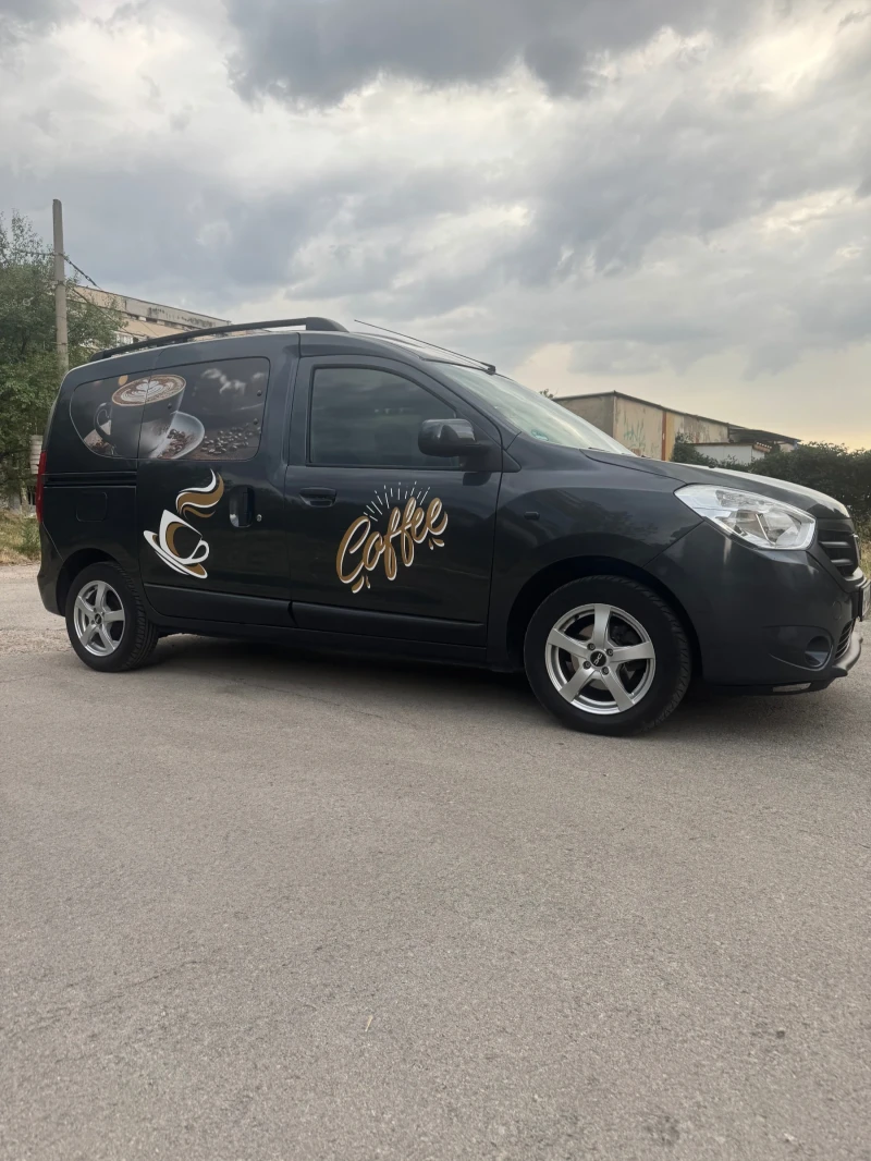 Dacia Dokker 1.5 tdci, снимка 6 - Автомобили и джипове - 51545935