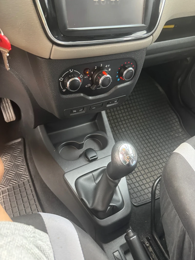 Dacia Dokker 1.5 tdci, снимка 11 - Автомобили и джипове - 51545935