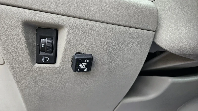 Citroen C3 Picasso 1.6 ГАЗ.ИНЖ , снимка 14 - Автомобили и джипове - 52088086