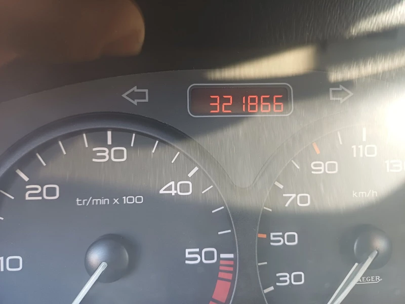 Peugeot 206, снимка 2 - Автомобили и джипове - 52237800