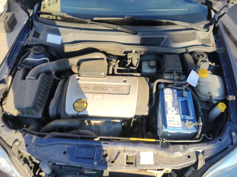 Opel Astra 1.6, снимка 16 - Автомобили и джипове - 52315770