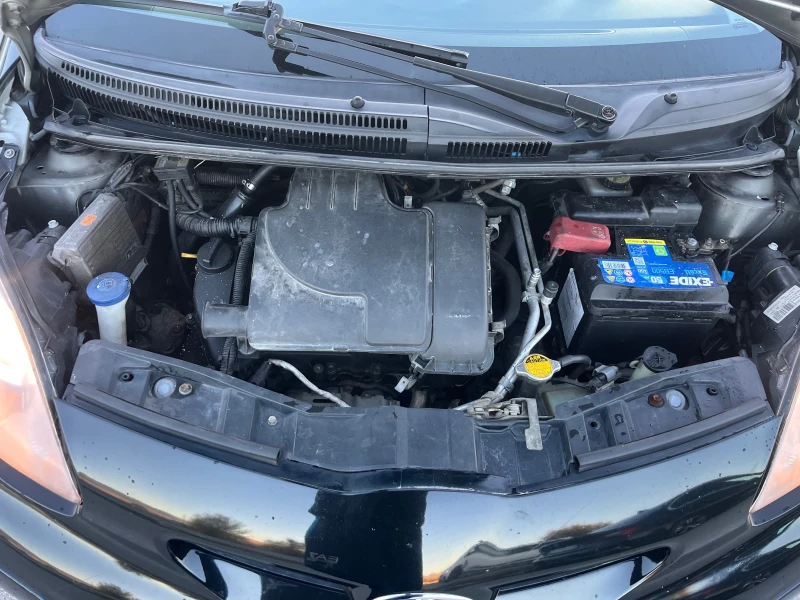 Toyota Aygo 1.0 GPL NAVI, снимка 15 - Автомобили и джипове - 52404442