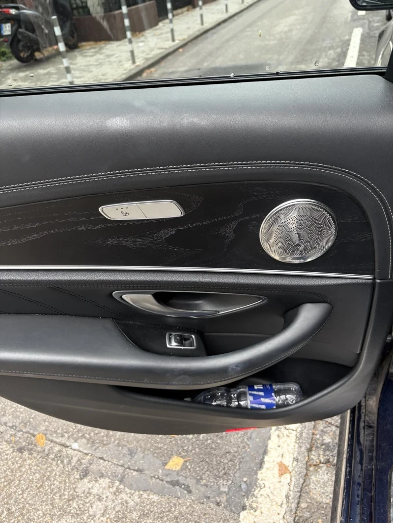 Mercedes-Benz E 53 AMG, снимка 11 - Автомобили и джипове - 52486586