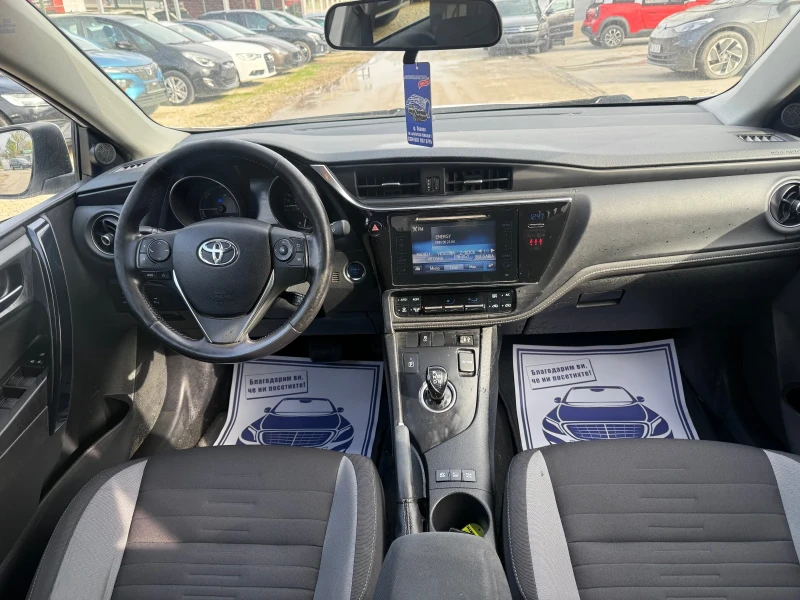 Toyota Auris 1.8 Hybrid - 100к.с., снимка 13 - Автомобили и джипове - 52441525