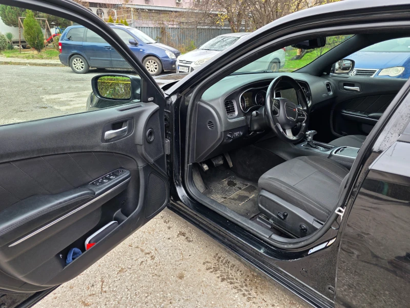 Dodge Charger SXT 3.6, снимка 8 - Автомобили и джипове - 52615669