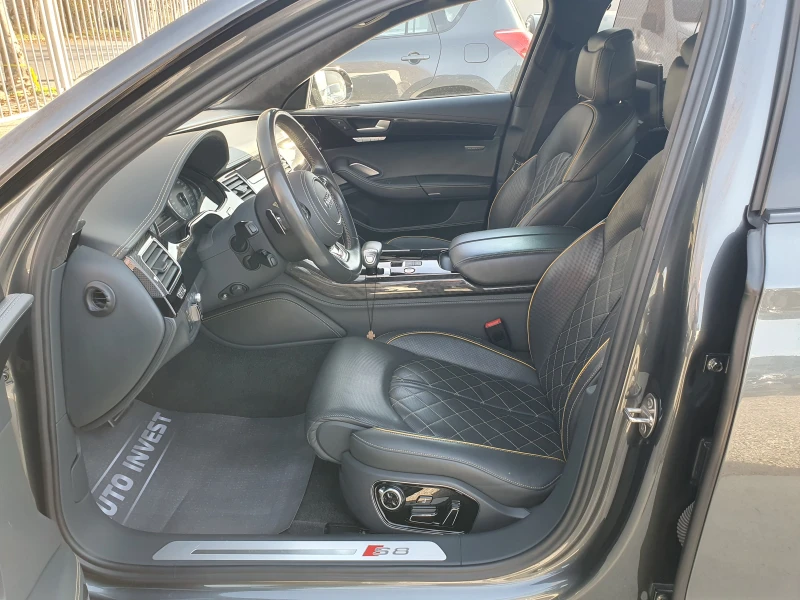 Audi S8 Plus/DesignSelection/Ceramic/ B&O/Carbon/Alcantara, снимка 9 - Автомобили и джипове - 52627409