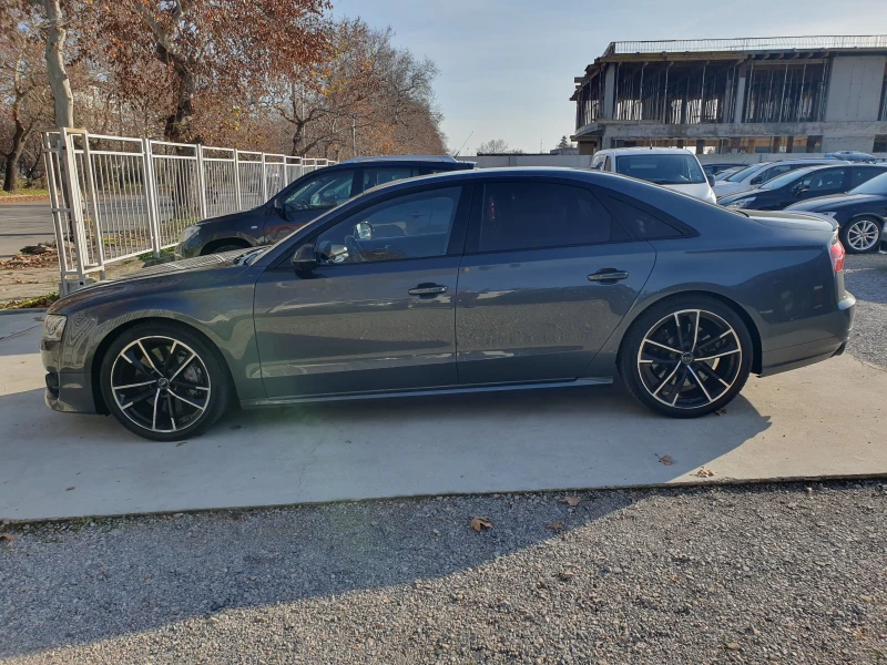 Audi S8 Plus/DesignSelection/Ceramic/ B&O/Carbon/Alcantara, снимка 4 - Автомобили и джипове - 52627409