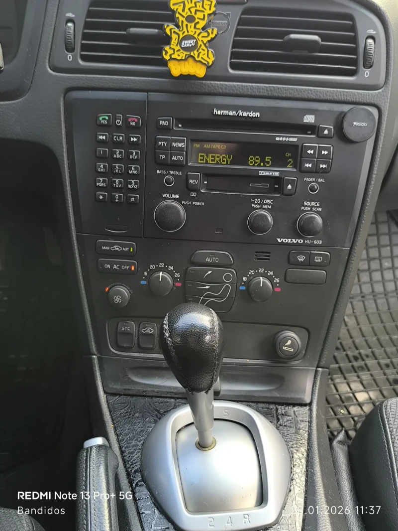 Volvo S60 D5, снимка 6 - Автомобили и джипове - 53259611