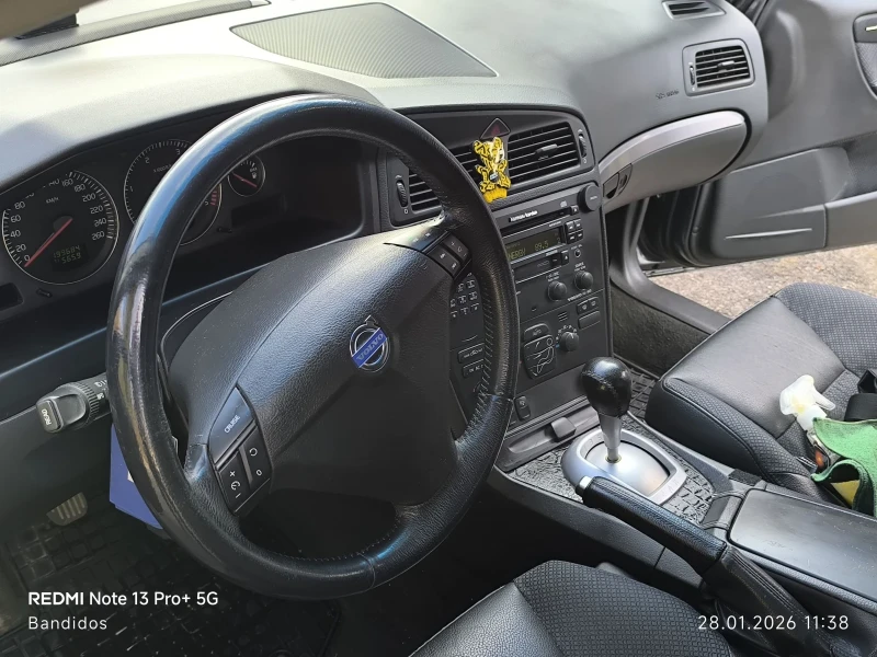 Volvo S60 D5, снимка 8 - Автомобили и джипове - 53259611