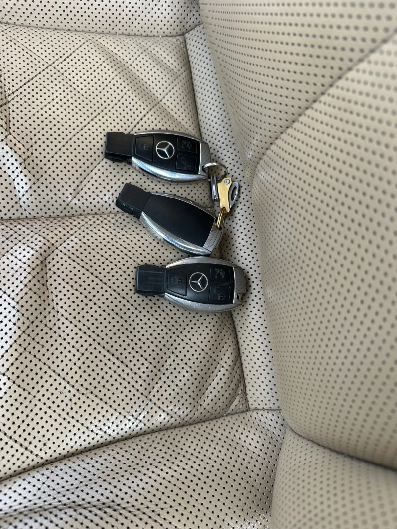 Mercedes-Benz E 320, снимка 16 - Автомобили и джипове - 53443587