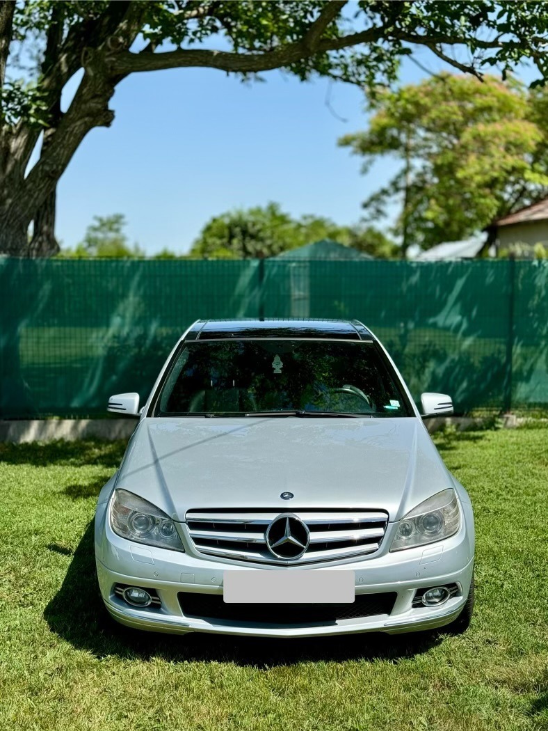 Mercedes-Benz C 350, снимка 3 - Автомобили и джипове - 46324209