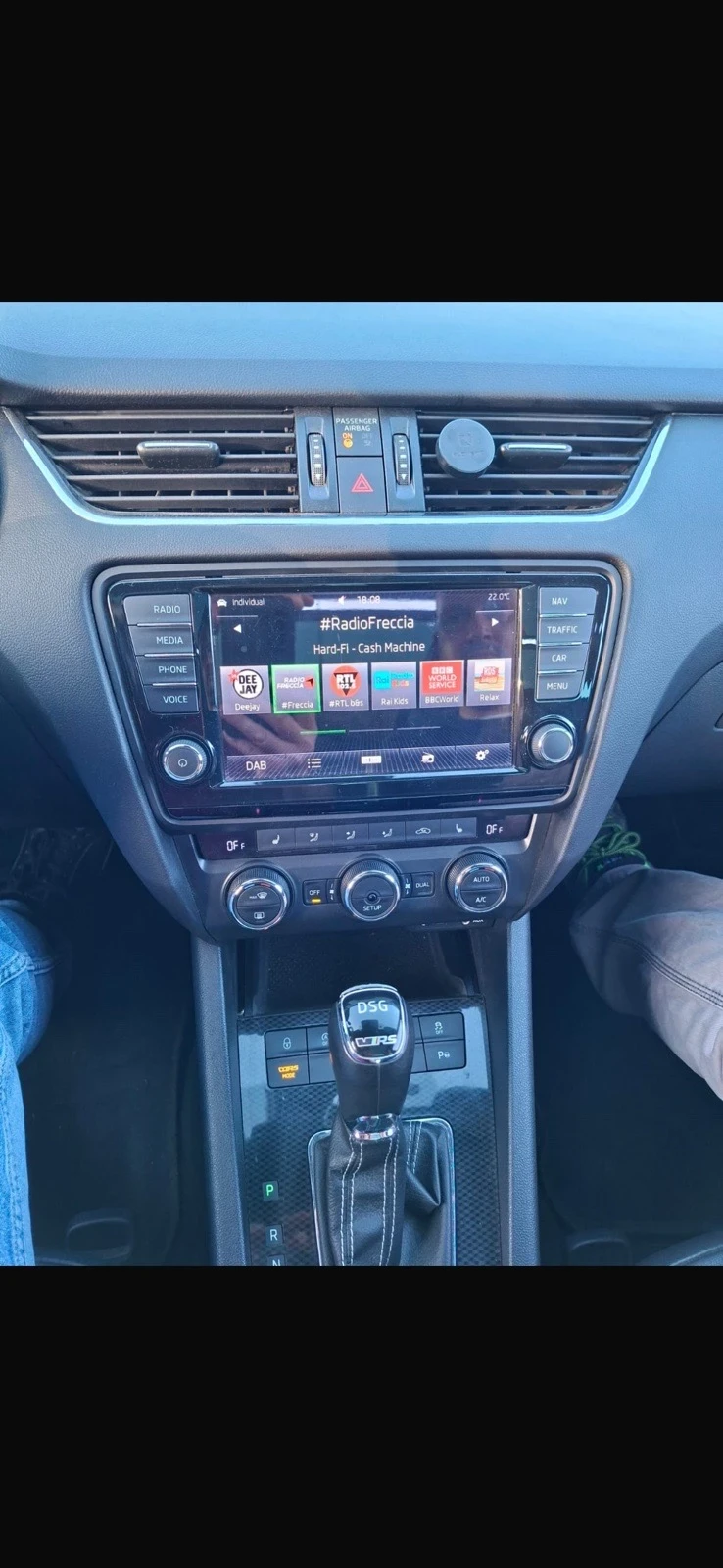 Skoda Octavia 2.0TDI VRS FULL Уникат 153 000 км key less , снимка 6 - Автомобили и джипове - 54611332