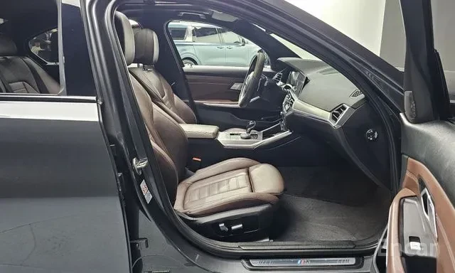 BMW 330 Е М ПАКЕТ HEAD UP 360 2 КЛЮЧА ПАНОРАМА, снимка 12 - Автомобили и джипове - 55656468