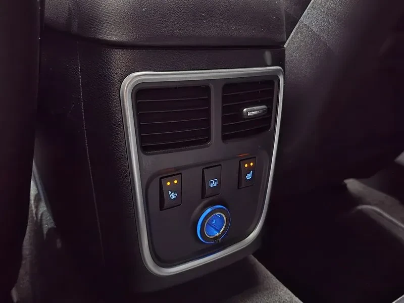Chrysler 300c 3.6 - САМО 30% АВАНС, снимка 17 - Автомобили и джипове - 55991305