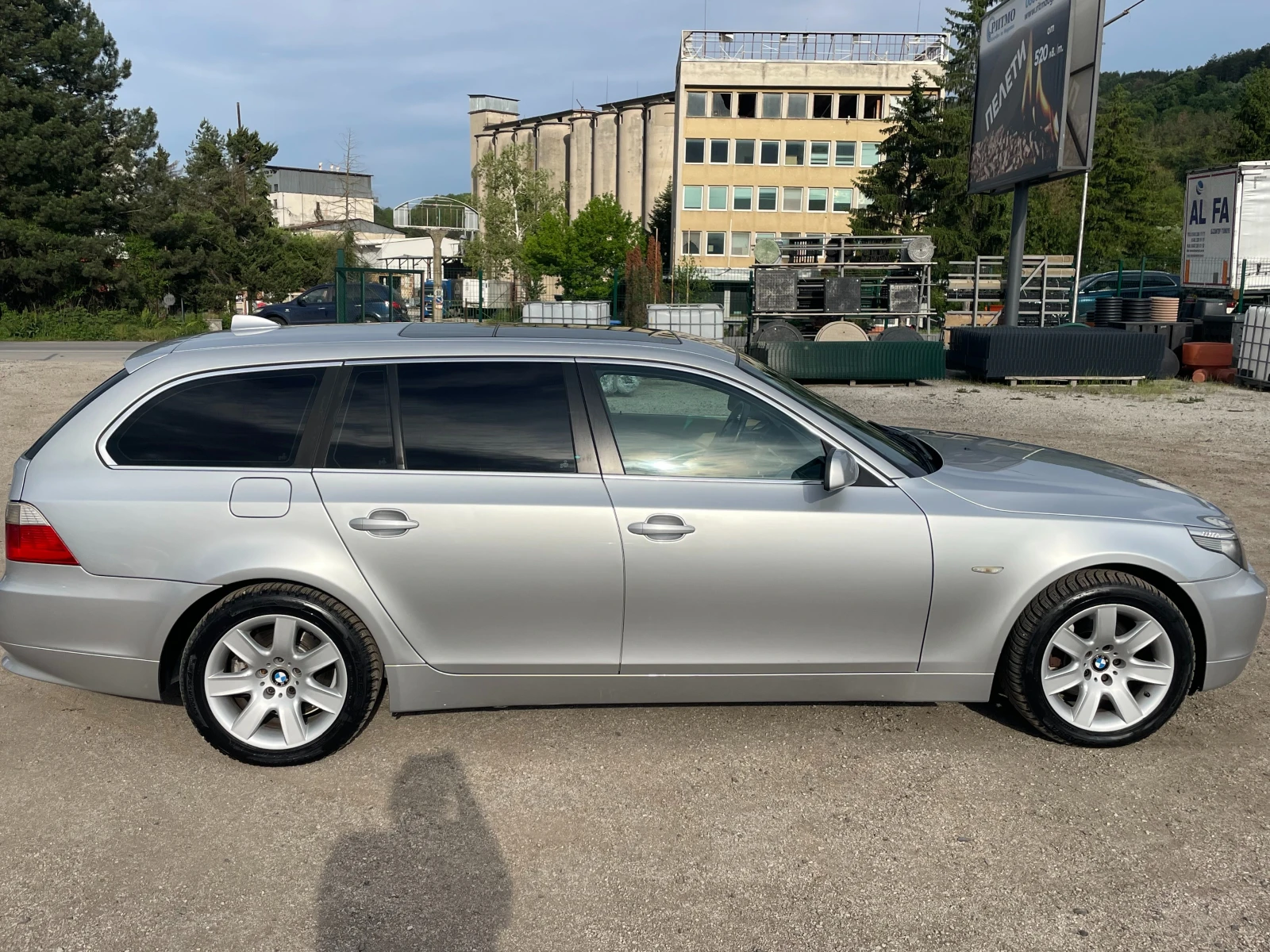 BMW 530 XDrive - изображение 9