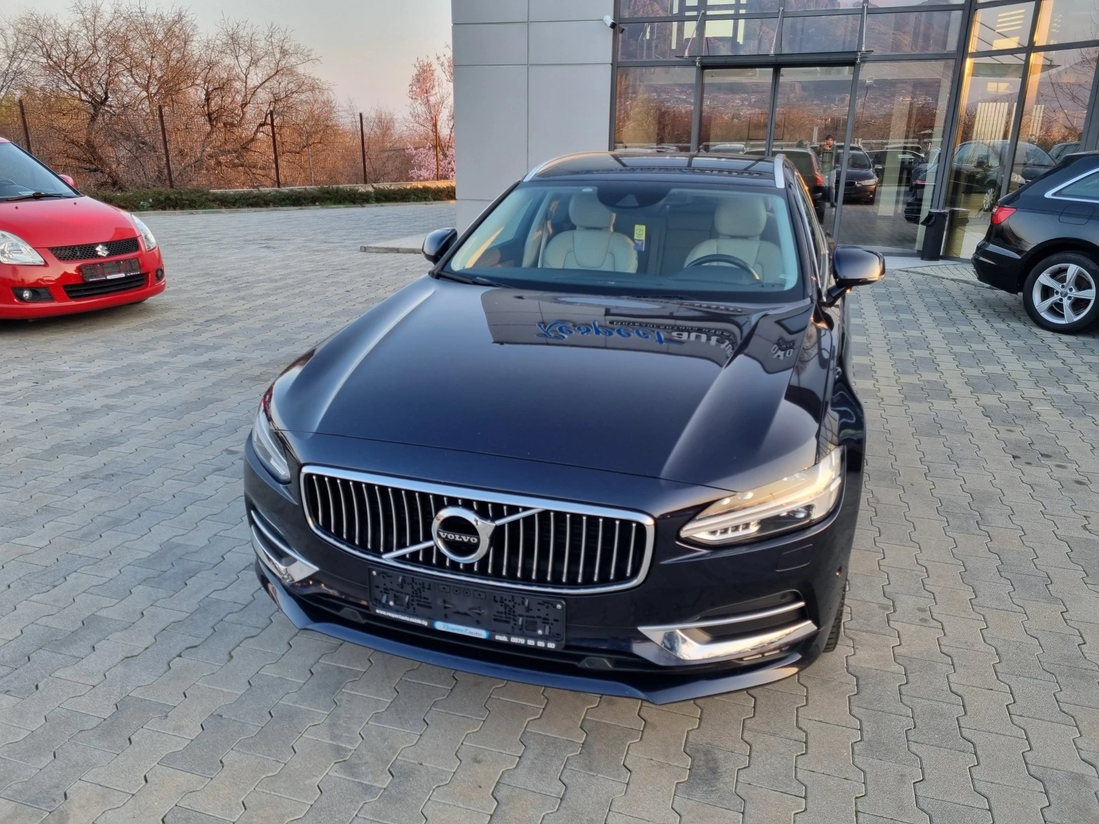 Volvo V90 D5 AWD 235hp * INSCRIPTION*  - изображение 3