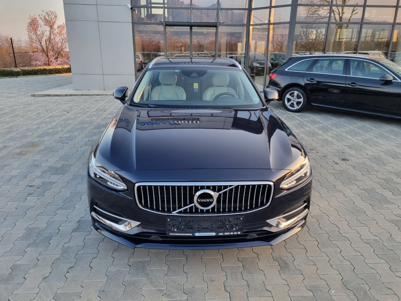 Volvo V90 D5 AWD 235hp * INSCRIPTION*  - изображение 2