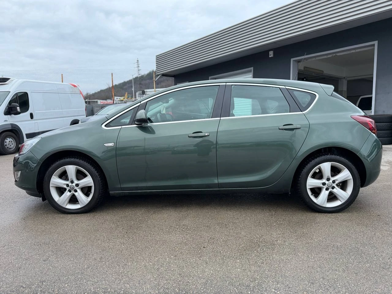 Opel Astra 1.3 CDTI - изображение 8