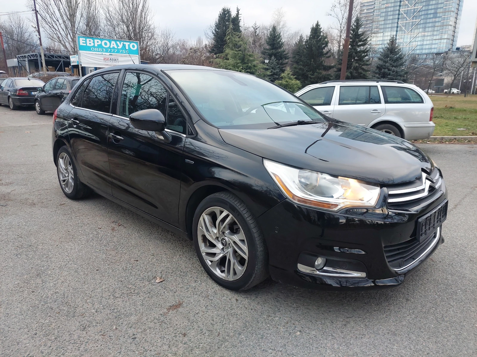 Citroen C4 1, 6HDI 112ps NAVI - изображение 3