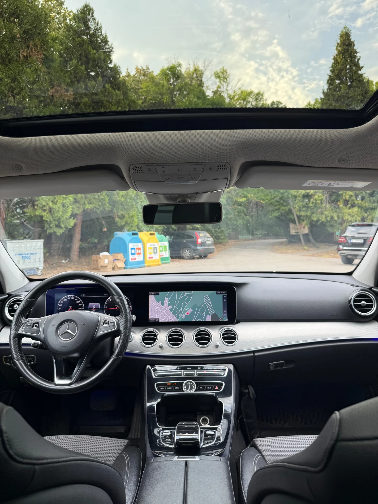 Mercedes-Benz E 220 9G-Tronic/MULTIBEAM/DIGITAL/Шибедах, снимка 10 - Автомобили и джипове - 56048140
