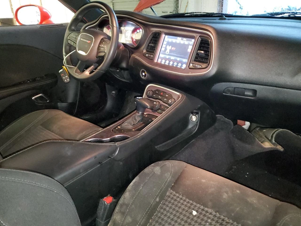 Dodge Challenger R/T PLUS 5.7 HEMI - изображение 8