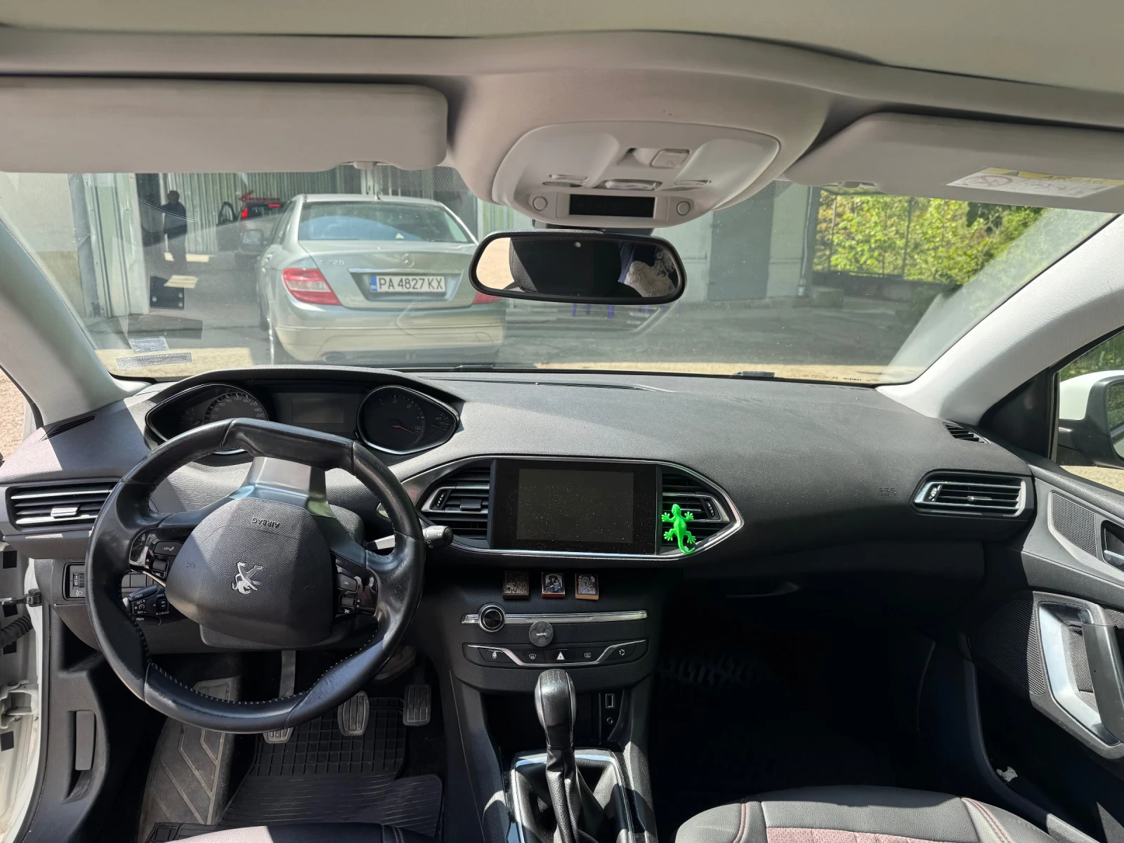 Peugeot 308  - изображение 8