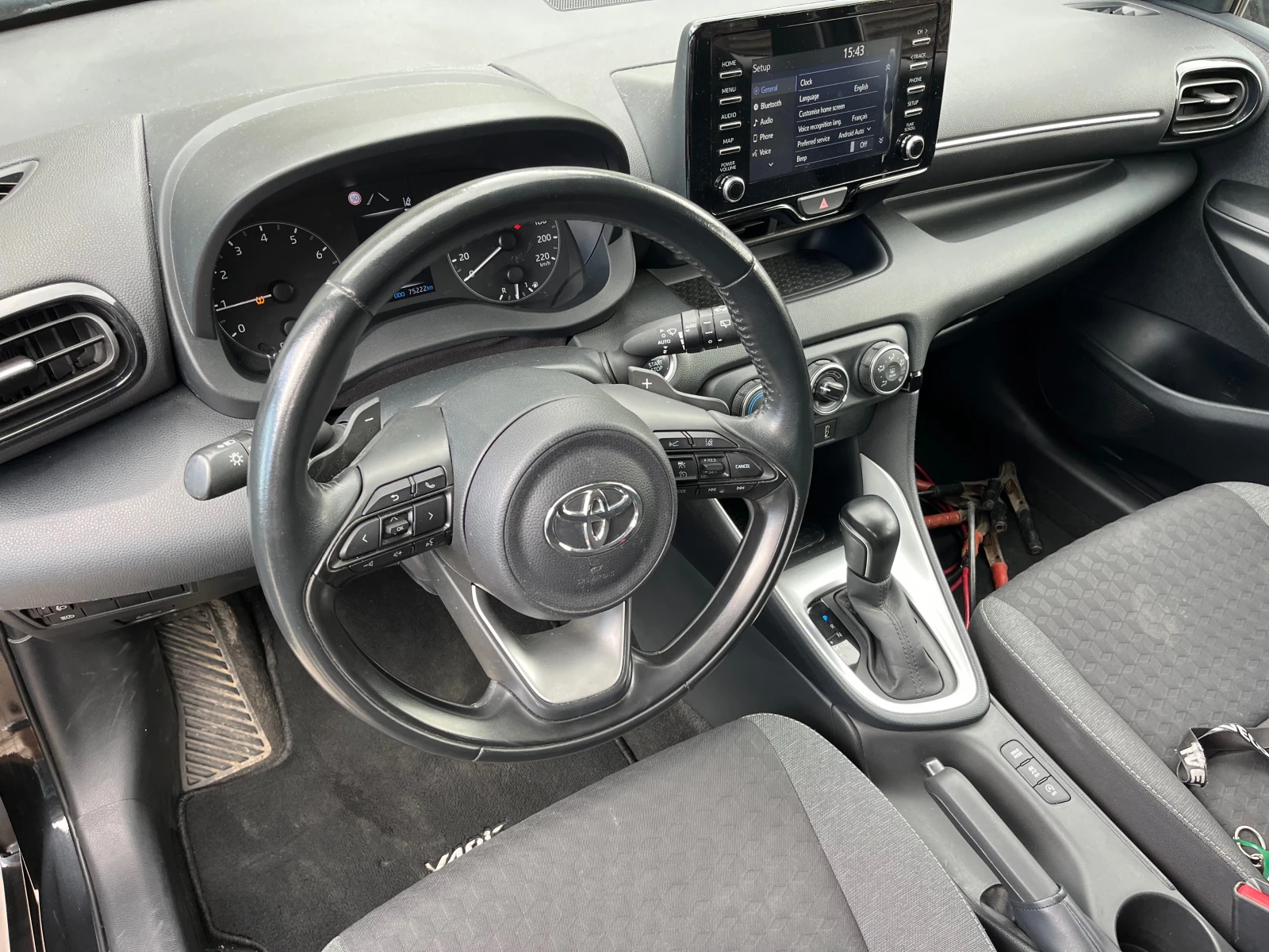 Toyota Yaris AUTOMAT 1.5i - изображение 7