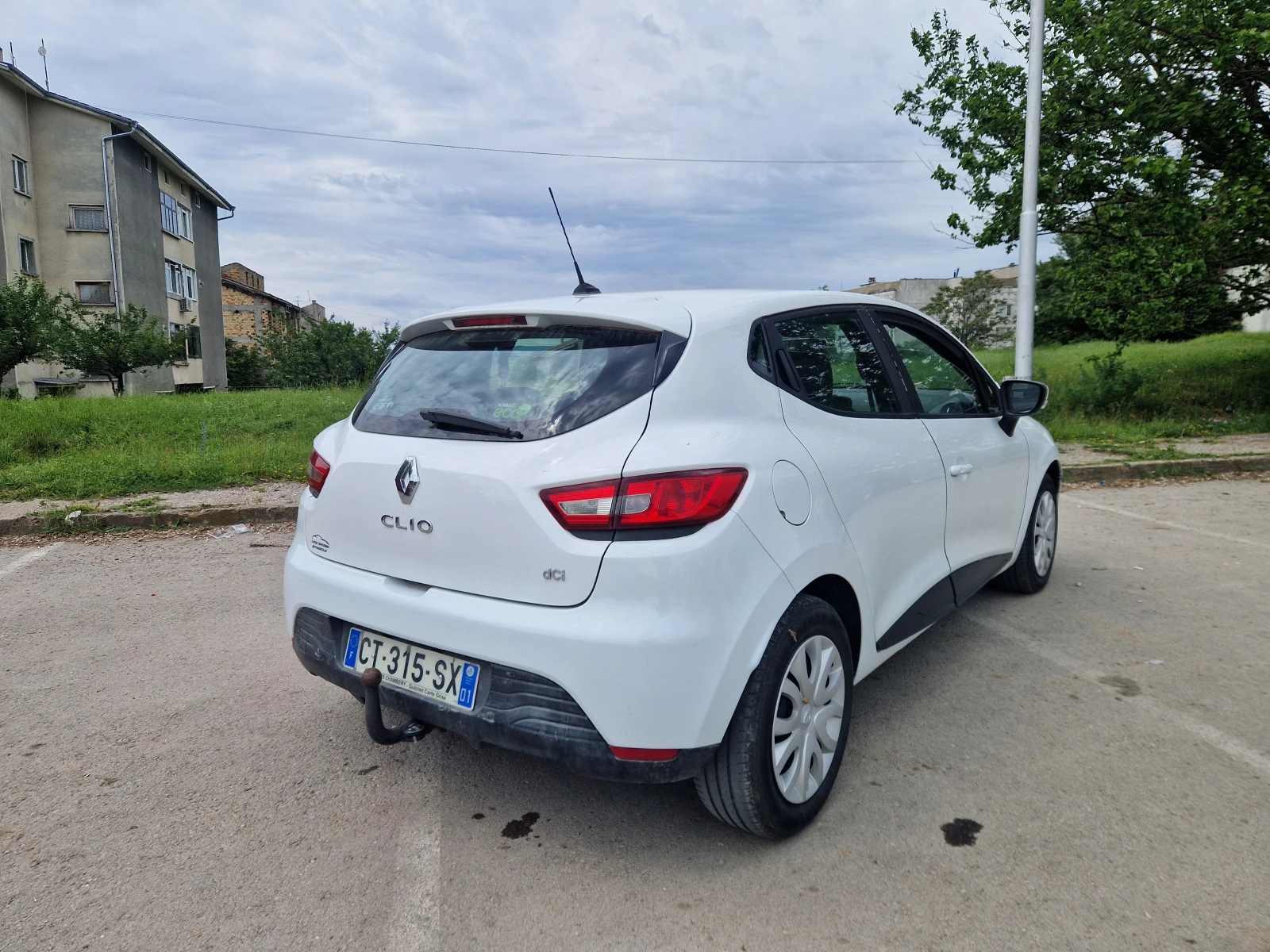 Renault Clio 1.5 90к.с - изображение 6