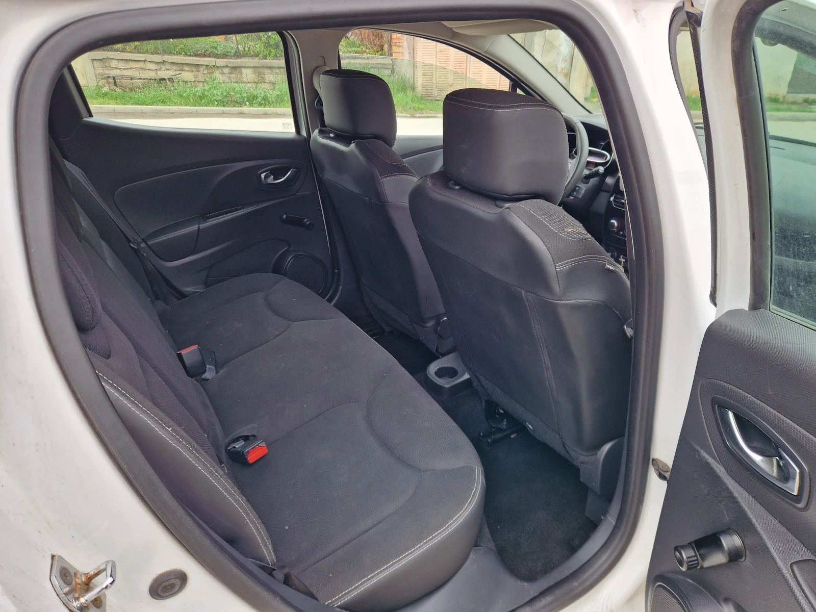 Renault Clio 1.5 90к.с - изображение 10