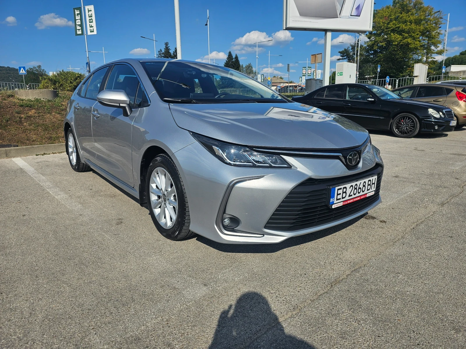 Toyota Corolla 1, 5 Executive  - изображение 2
