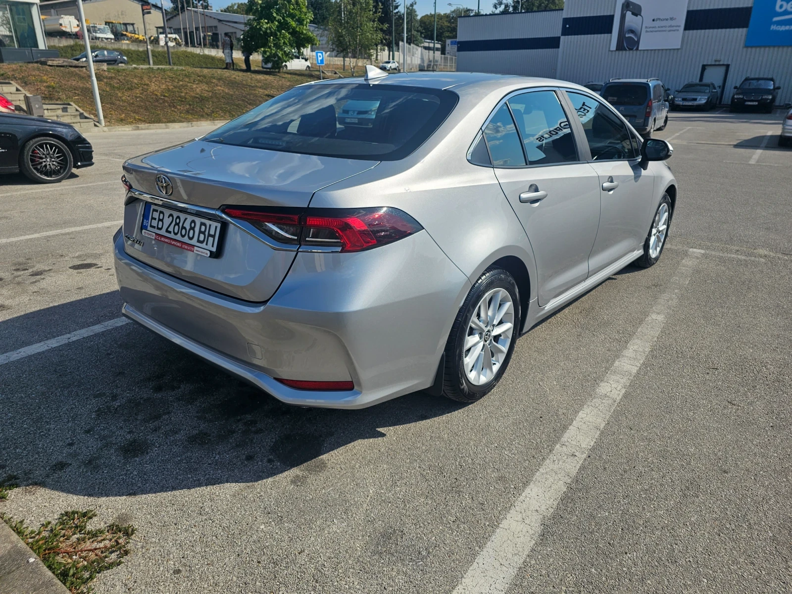 Toyota Corolla 1, 5 Executive  - изображение 5