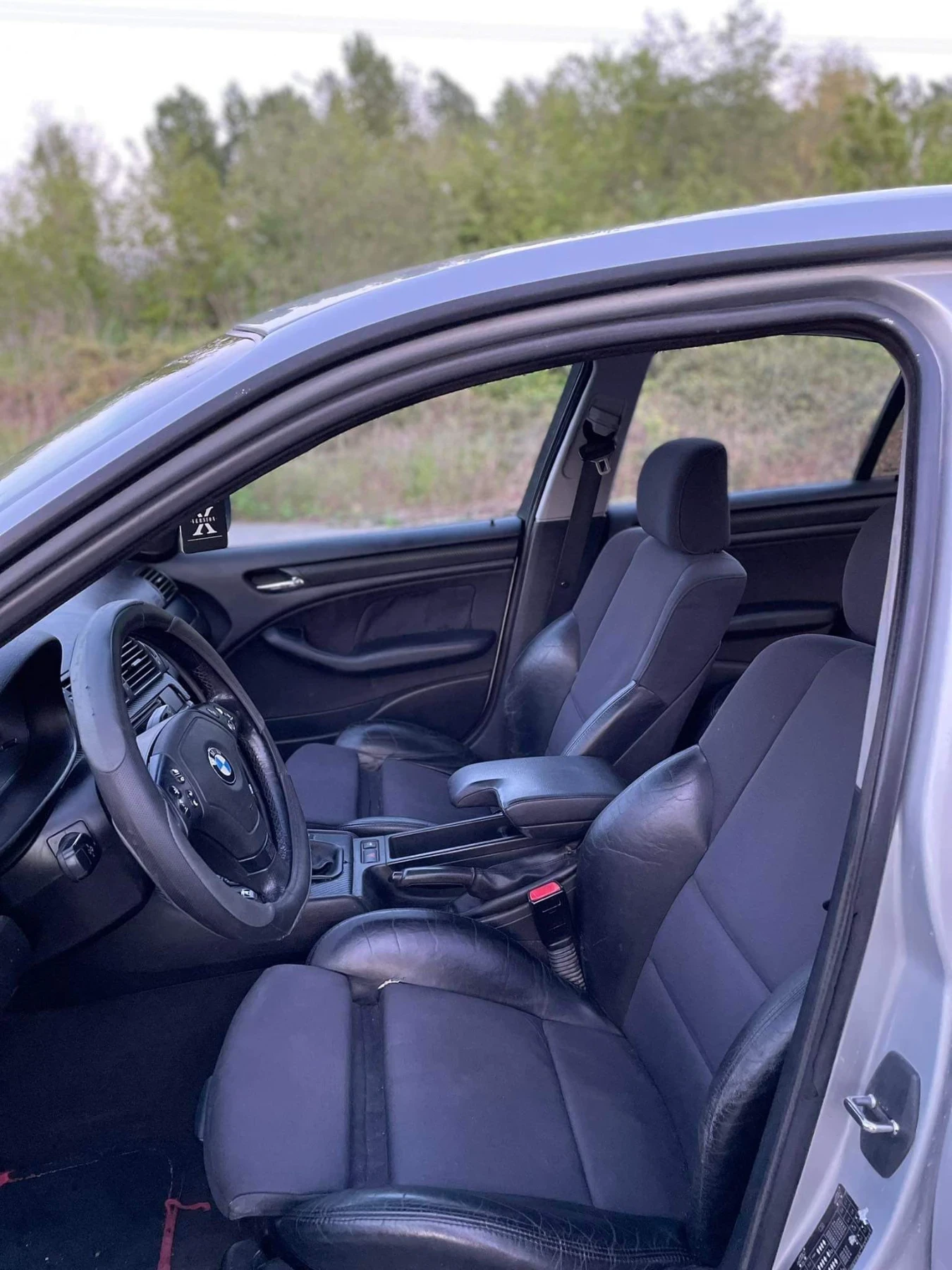 BMW 320 320d - изображение 5