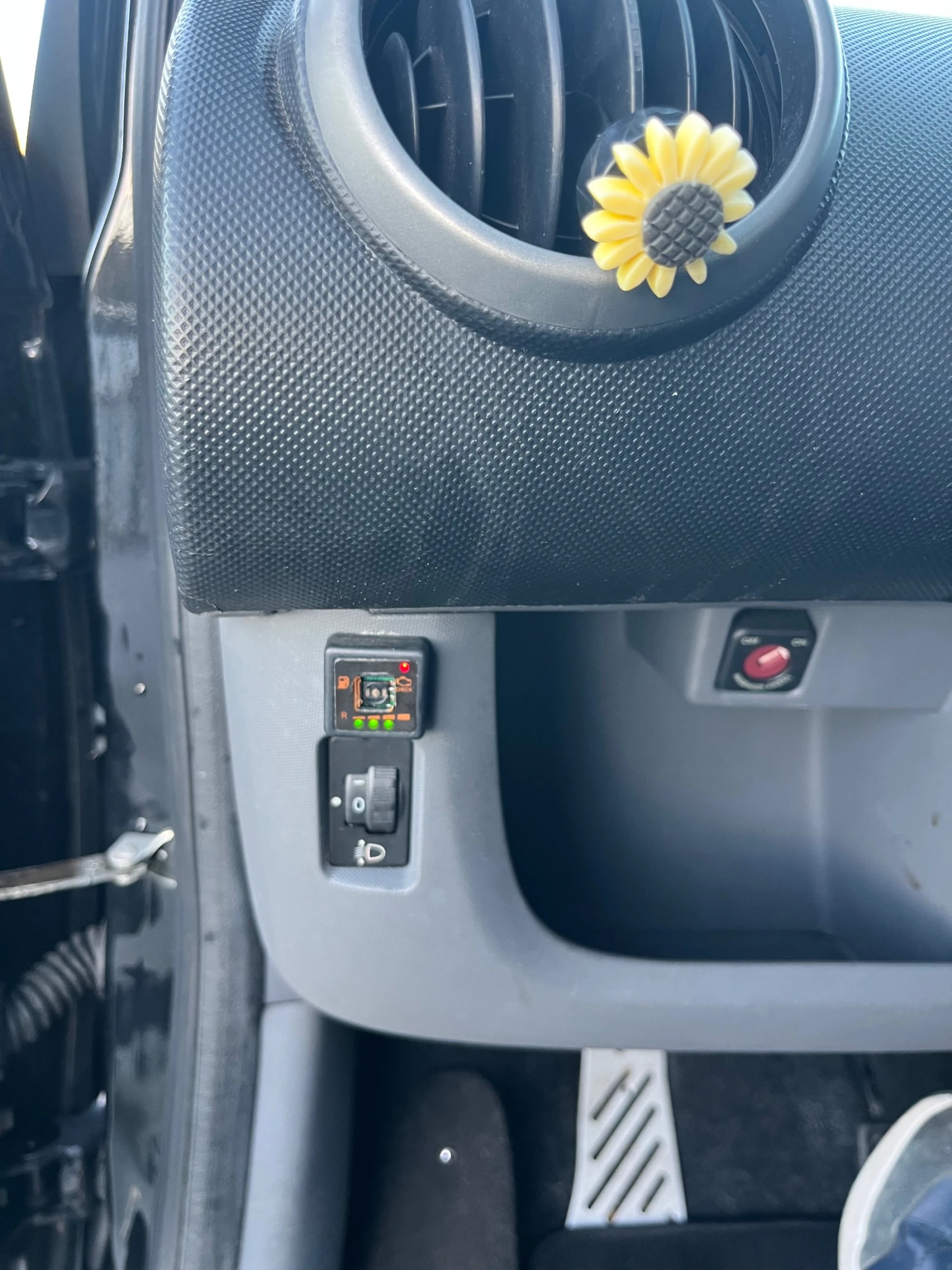 Toyota Aygo 1.0 GPL NAVI | Mobile.bg   14