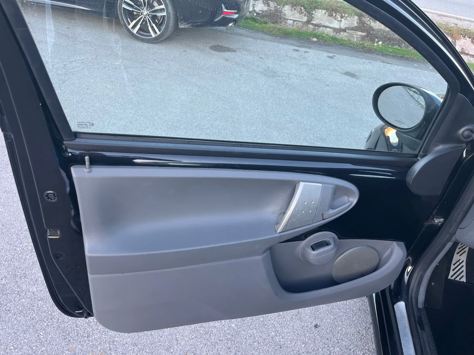 Toyota Aygo 1.0 GPL NAVI - изображение 10