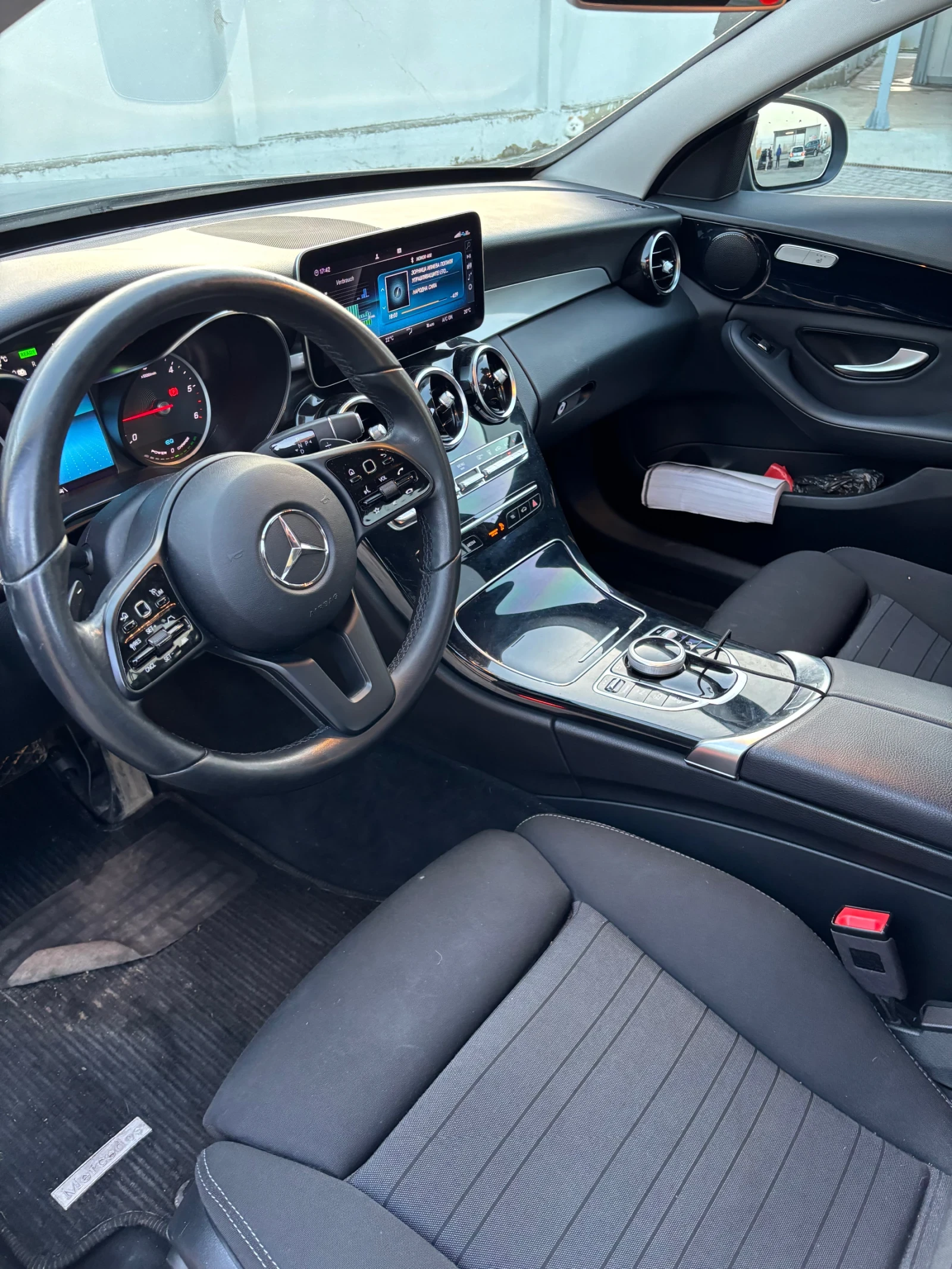 Mercedes-Benz C 300  - изображение 5