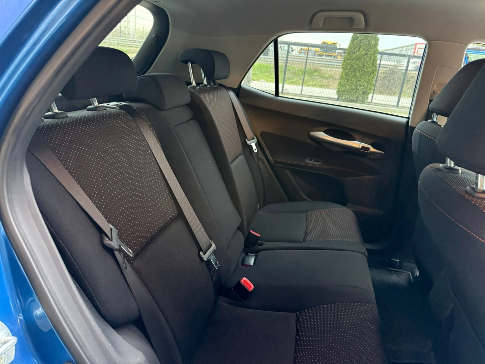 Toyota Auris 2.0 D-4D, �����, ���� | Mobile.bg � ����������� 11