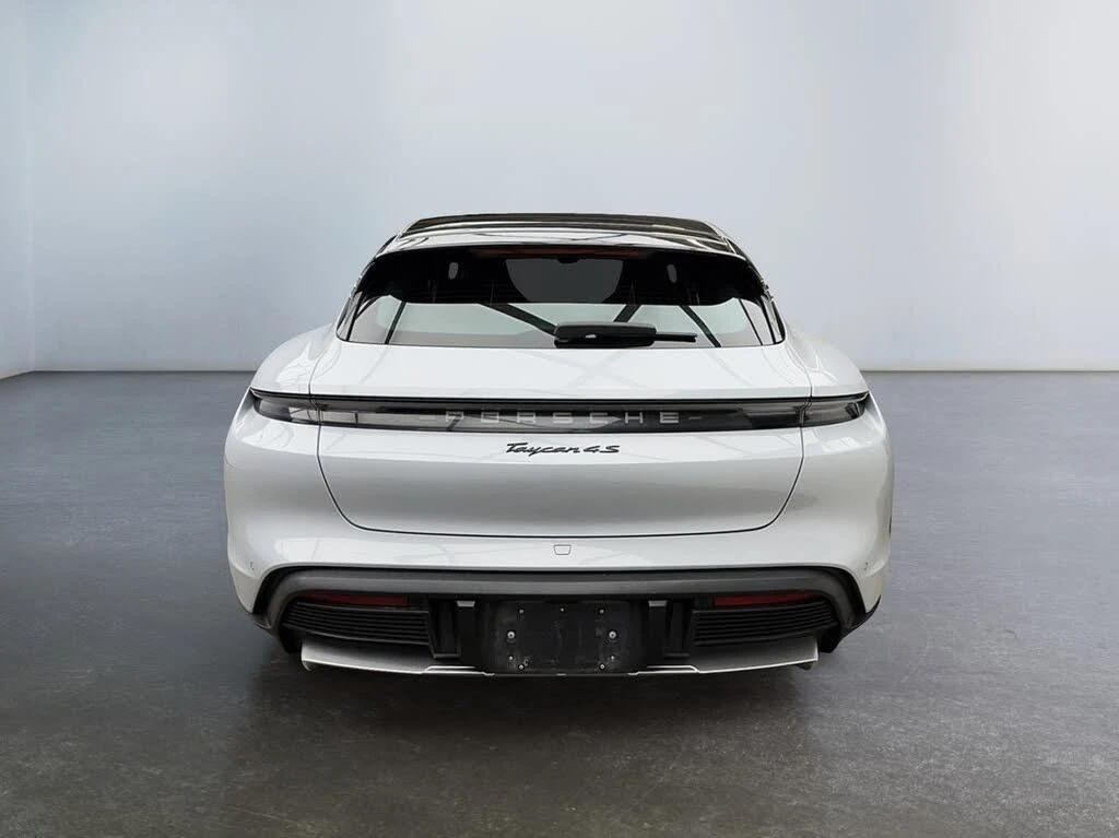 Porsche Taycan * АвтоКредит * (ЦЕНА ДО БГ), снимка 3 - Автомобили и джипове - 53986542