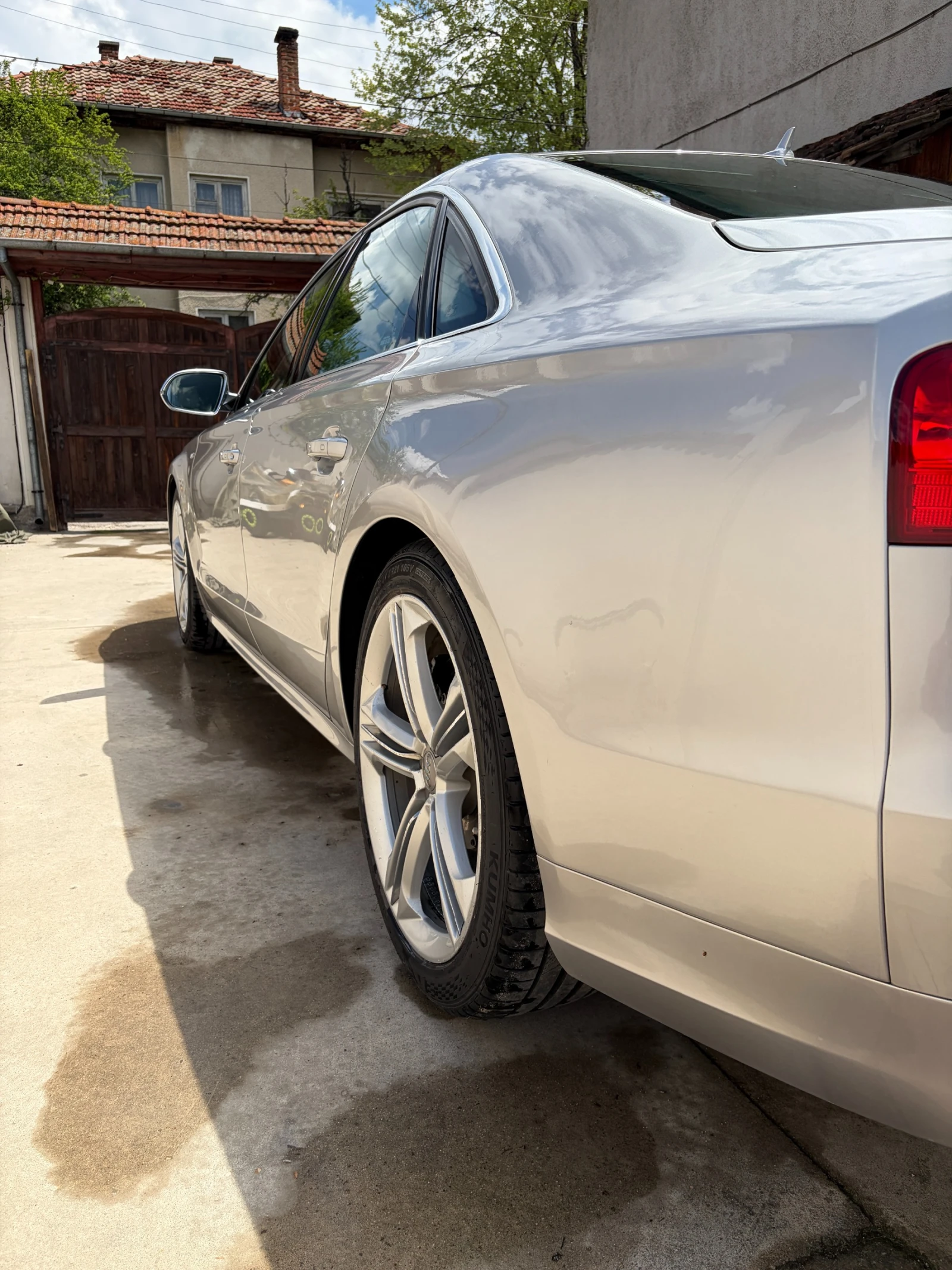 Audi S8, снимка 7 - Автомобили и джипове - 54512460
