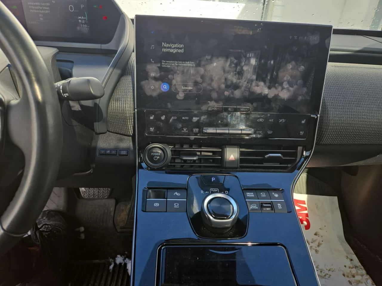 Subaru Solterra * AWD * АВТОКРЕДИТ БЕЗ ПЪРВОНАЧАЛНА ВНОСКА* , снимка 9 - Автомобили и джипове - 54734047