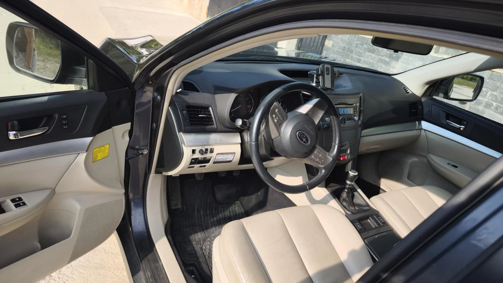 Subaru Legacy TDI, снимка 3 - Автомобили и джипове - 55381774