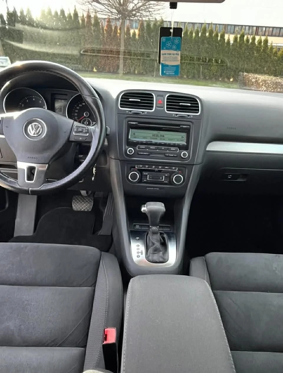 VW Golf, снимка 5 - Автомобили и джипове - 55741672