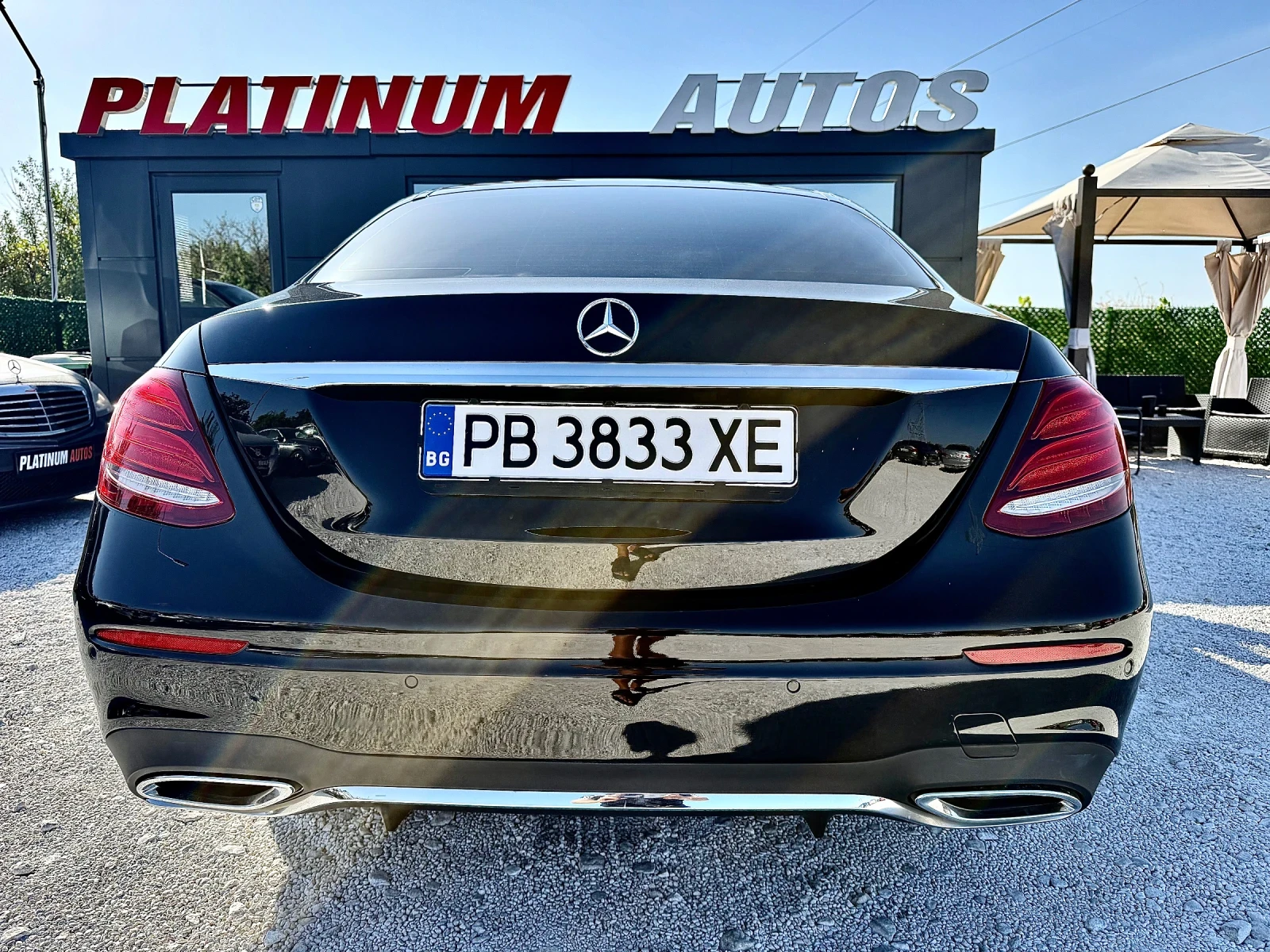 Mercedes-Benz E 220 AMG* Head-up-Display* , снимка 6 - Автомобили и джипове - 55892695