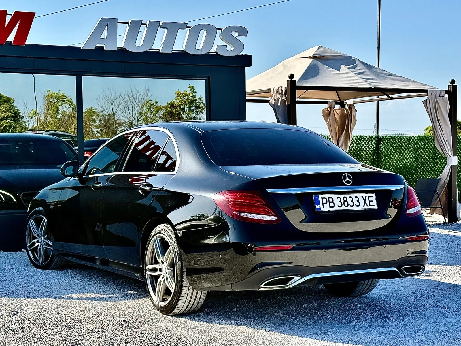 Mercedes-Benz E 220 AMG* Head-up-Display* , снимка 7 - Автомобили и джипове - 55892695