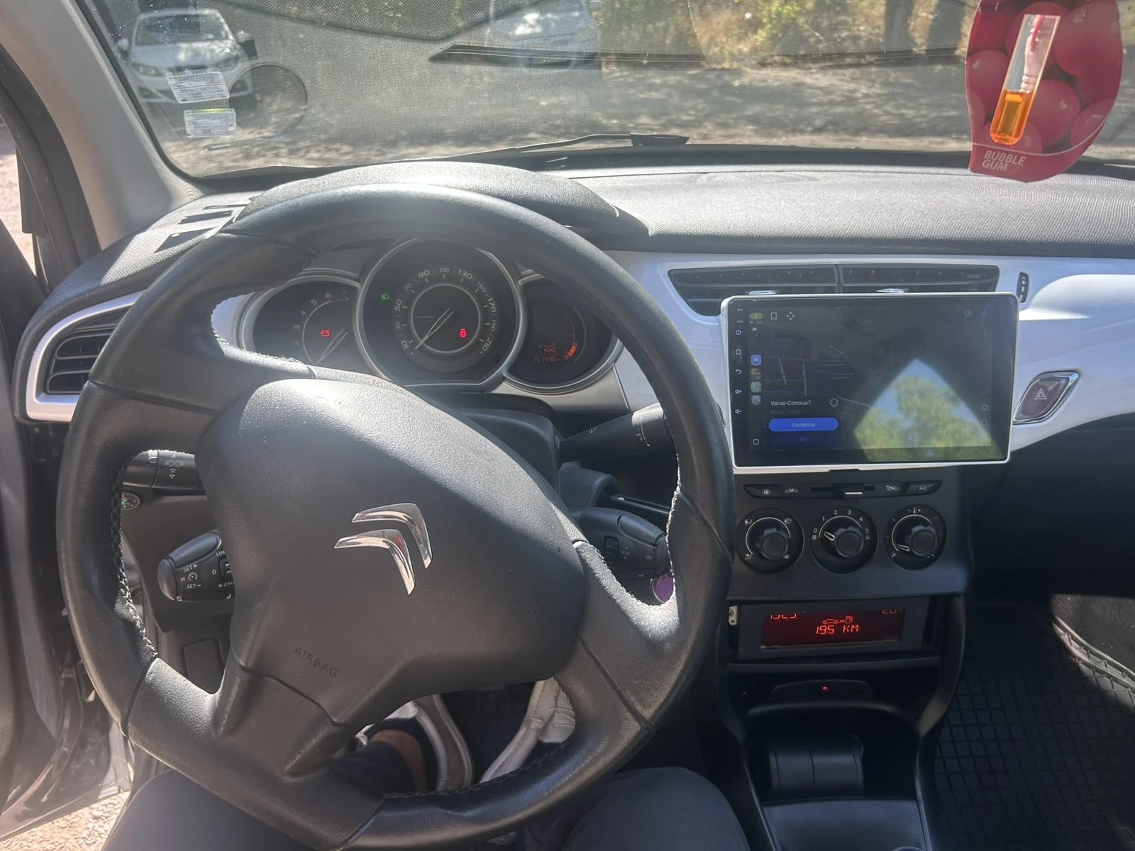 Citroen C3, снимка 8 - Автомобили и джипове - 56114383